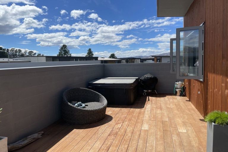 Photo of property in 21 Silverstone Drive, Cromwell, 9384