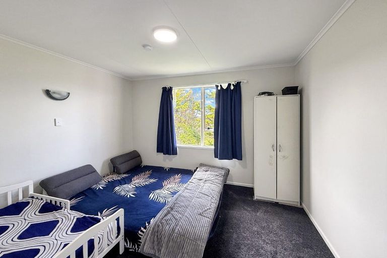Photo of property in 280a Dowse Drive, Maungaraki, Lower Hutt, 5010