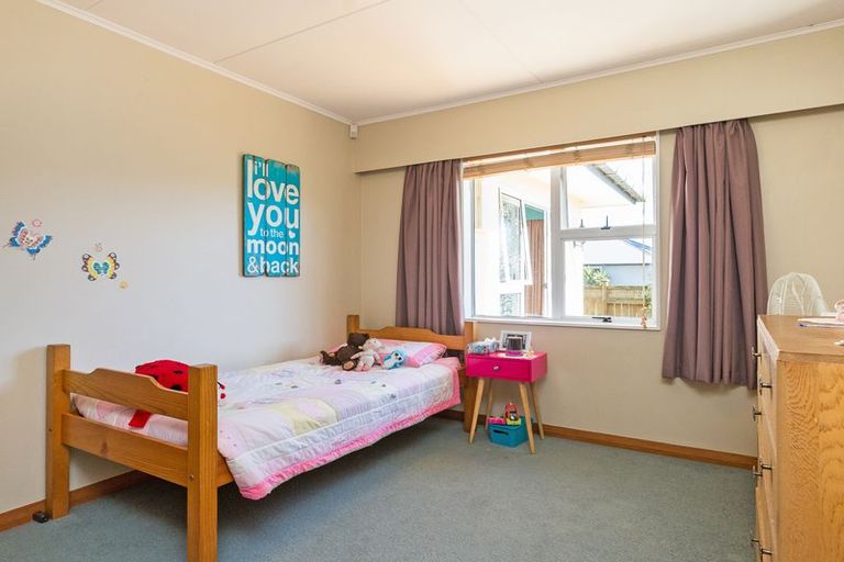 Photo of property in 5 Windsor Street, Terrace End, Palmerston North, 4410