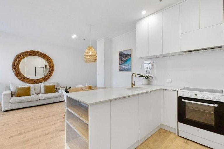 Photo of property in Atlas Apartments, 34/49 Maunganui Road, Mount Maunganui, 3116