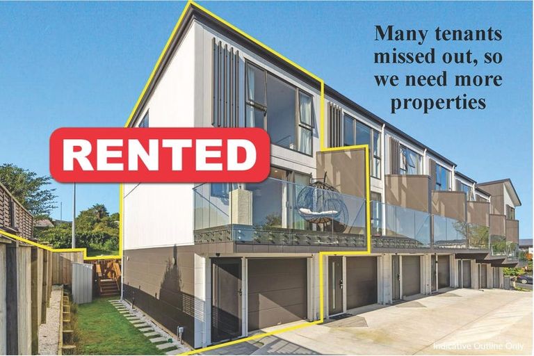 Photo of property in 7/27 Carole Crescent, Pakuranga, Auckland, 2010