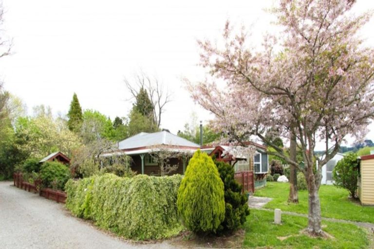 Photo of property in 15 Haswell Street, Eketahuna, 4900