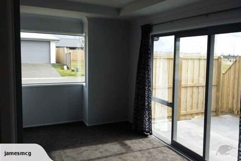 Photo of property in 9 Tahuna Street, Pegasus, 7612