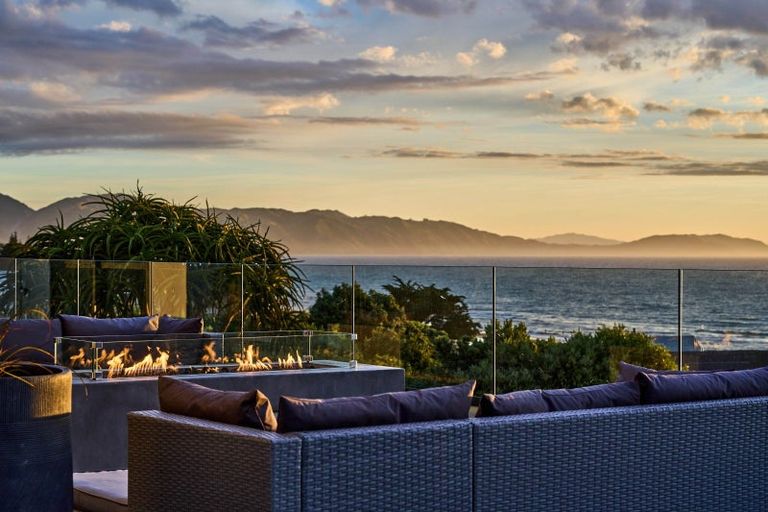 Photo of property in 3 The Palms, Raumati Beach, Paraparaumu, 5032