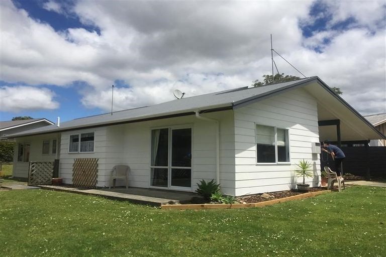 Photo of property in 3 Aratiatia Place, Tikipunga, Whangarei, 0112