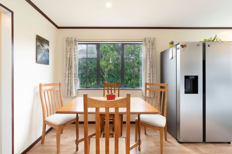 Photo of property in 33 Railway Terrace, Ohau, Levin, 5570
