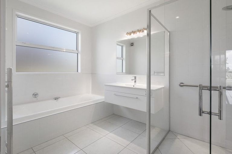 Photo of property in 38 Mayor View Terrace, Waihi Beach, 3611