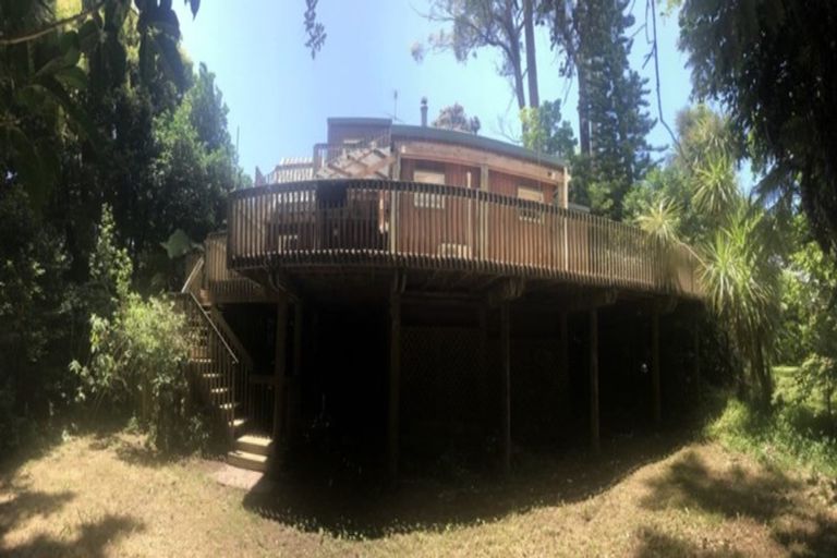 Photo of property in 88 Aeroview Drive, Beach Haven, Auckland, 0626