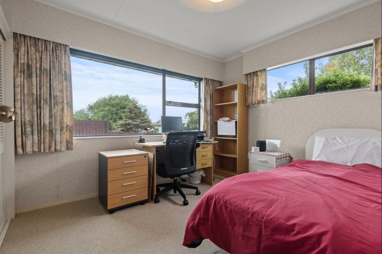 Photo of property in 28 Turakina Street, Westbrook, Palmerston North, 4412