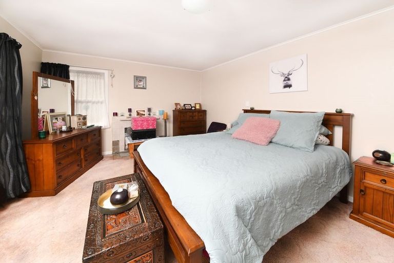 Photo of property in 235 Spinley Street, Te Awamutu, 3800