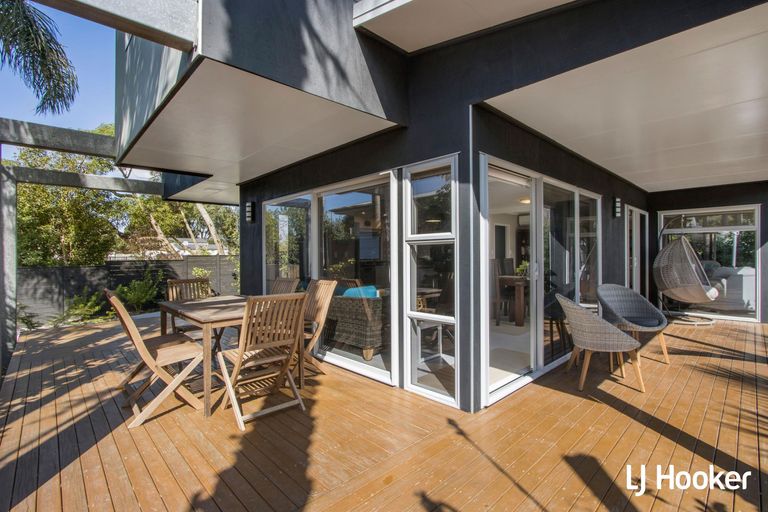 Photo of property in 4a Hillview Road, Waihi Beach, 3611