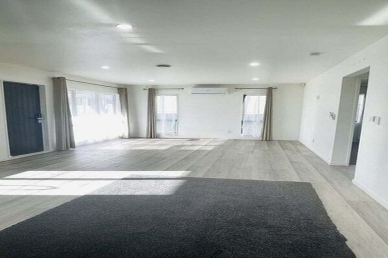 Photo of property in 37a Roseanne Road, Manurewa, Auckland, 2102