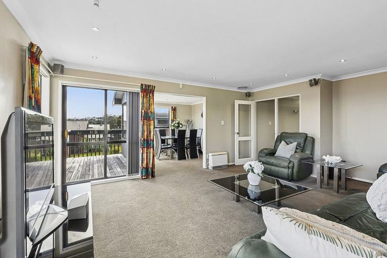 Photo of property in 20 Halladale Road, Papakowhai, Porirua, 5024