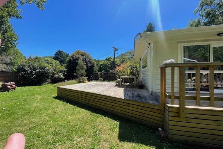 Photo of property in 6 Rata Street, Birchville, Upper Hutt, 5018