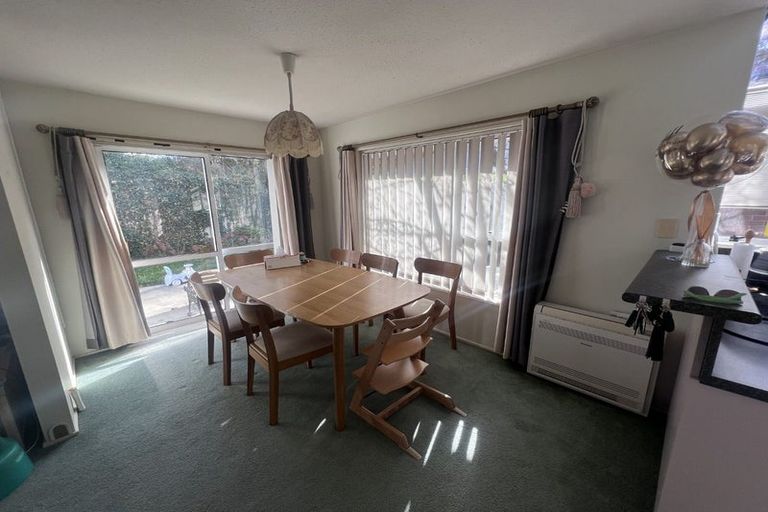 Photo of property in 2/19 Siska Place, Upper Riccarton, Christchurch, 8041