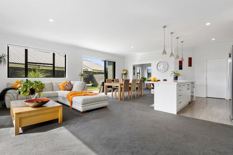 Photo of property in 65 Puhirake Crescent, Pyes Pa, Tauranga, 3112