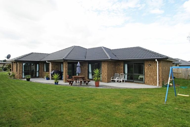 Photo of property in 12 Viking Lane, Flagstaff, Hamilton, 3210