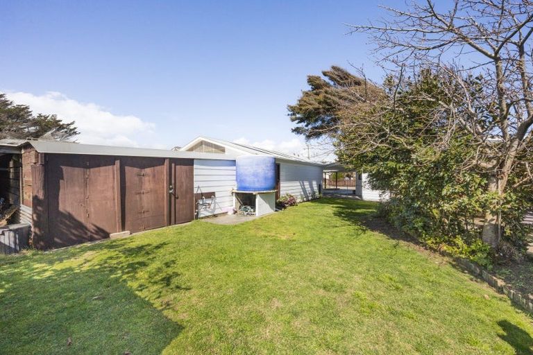 Photo of property in 9 Chrystal Street, Foxton Beach, Foxton, 4815