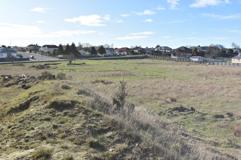 Photo of property in 18 College Road, Parkside, Timaru, 7910