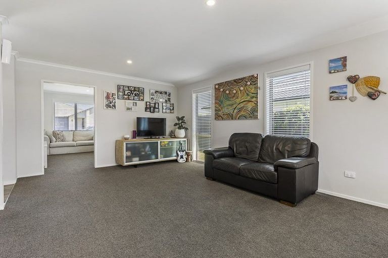 Photo of property in 53 Te Wharo Drive, Papamoa, 3118