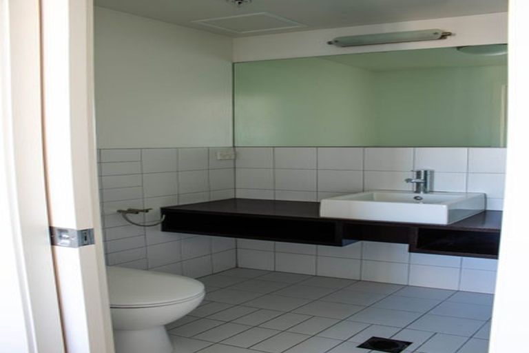 Photo of property in Sol Apartments, 20/37 Jessie Street, Te Aro, Wellington, 6011