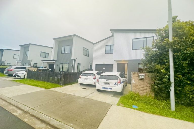 Photo of property in 32 Te Aparangi Road, Papakura, 2110