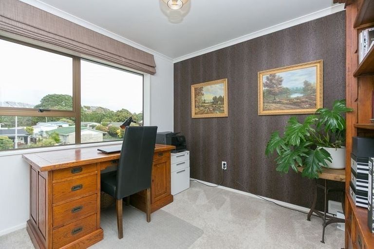 Photo of property in 22 Culzean Grove, Bell Block, New Plymouth, 4312