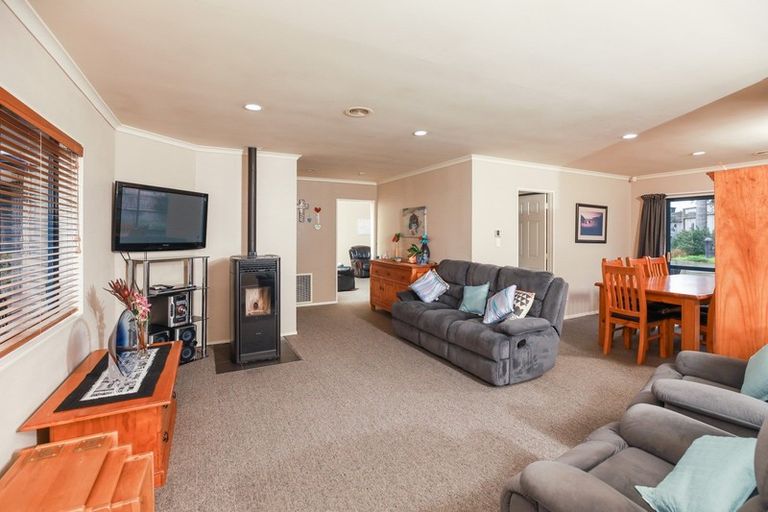 Photo of property in 232 Grandview Road, Western Heights, Hamilton, 3200