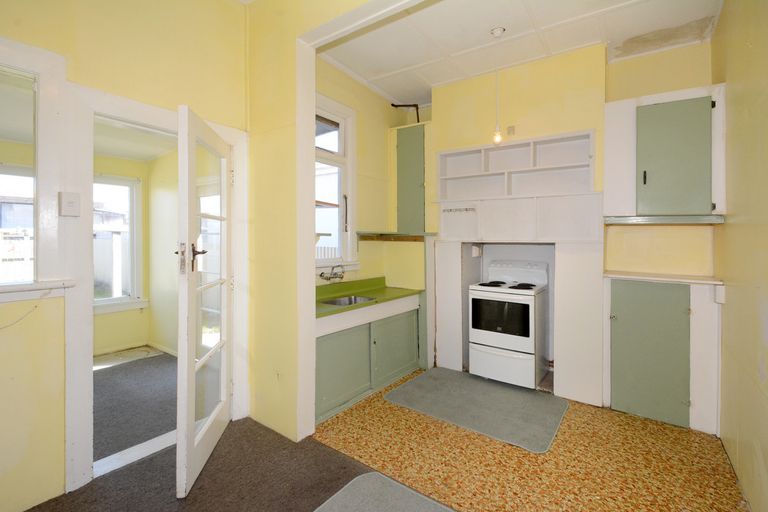 Photo of property in 9 Hall Street, South Dunedin, Dunedin, 9012