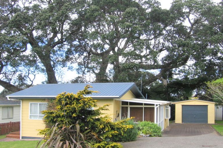 Photo of property in 1 Pacific Road, Waihi Beach, 3611