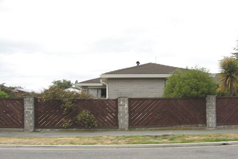 Photo of property in 26 Heathglen Avenue, Parklands, Christchurch, 8083