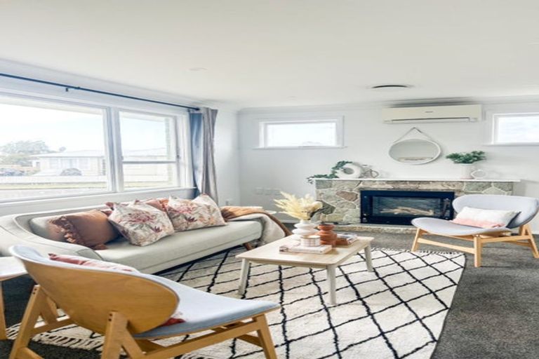 Photo of property in 4 Ross Street, Levin, 5510