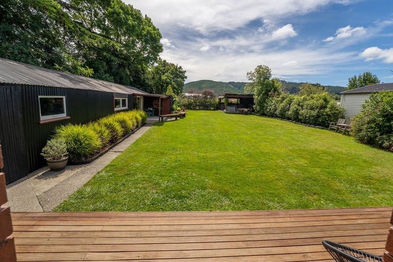 Photo of property in 147 Whitby Road, Wakefield, 7025