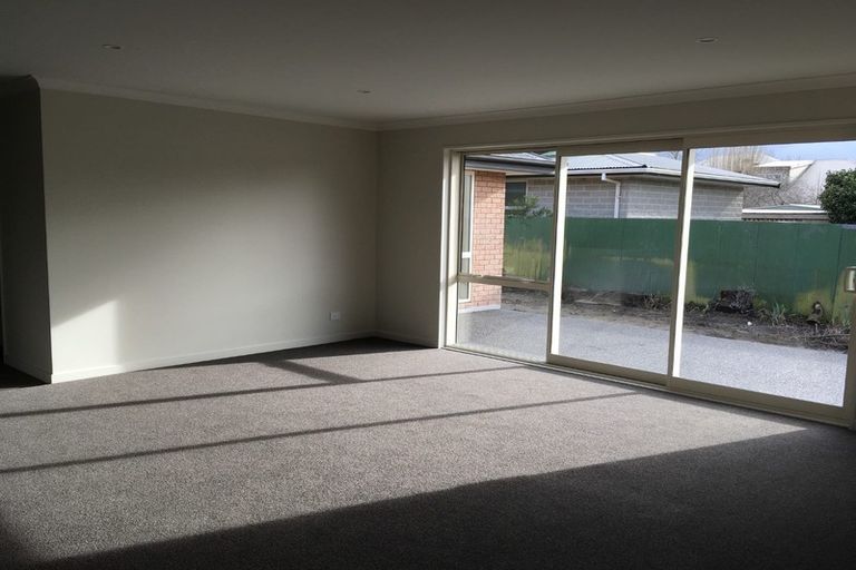 Photo of property in 103a Suva Street, Upper Riccarton, Christchurch, 8041