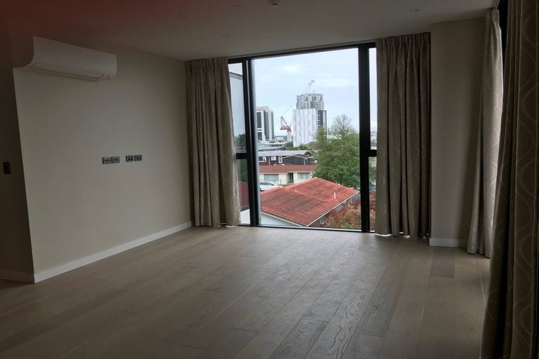 Photo of property in 201/28 Killarney Street, Takapuna, Auckland, 0622