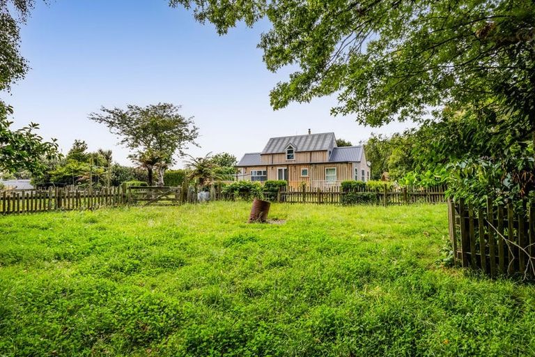 Photo of property in 5 Wynyard Street, Normanby, Hawera, 4614