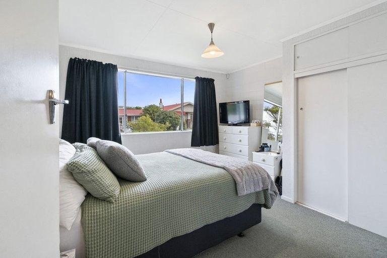 Photo of property in 2b Karaka Street, Hokowhitu, Palmerston North, 4410