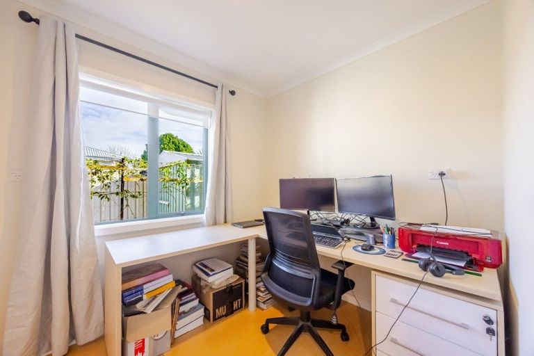 Photo of property in 7 Gregory Grove, Clive, 4102