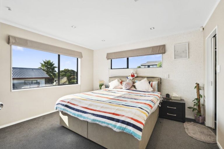 Photo of property in 54 Kauri Road, Pukekohe, 2120