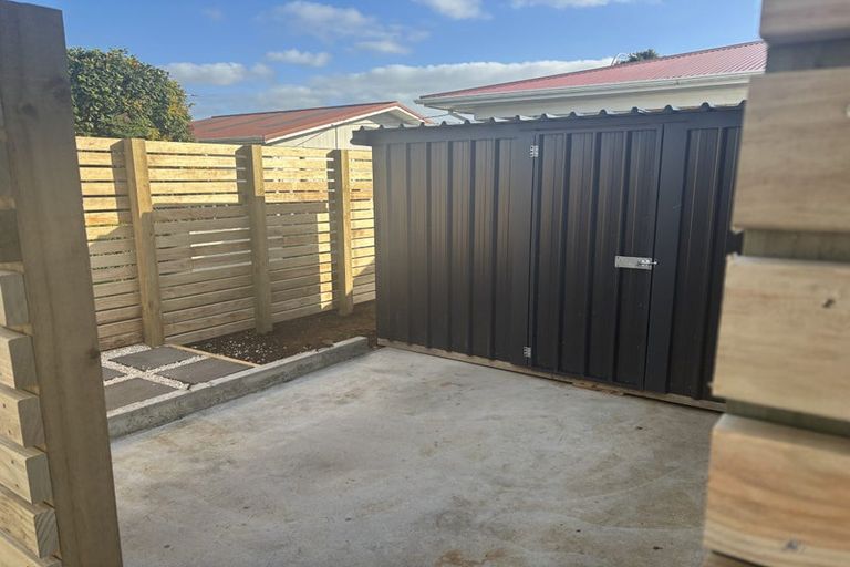 Photo of property in 32 Lawrie Avenue, Pukekohe, 2120