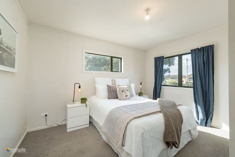 Photo of property in 27 Morere Street, Titahi Bay, Porirua, 5022