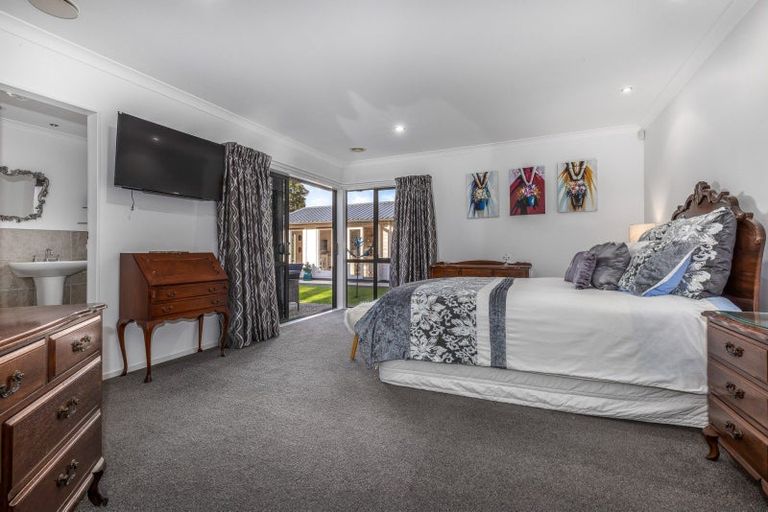 Photo of property in 60 Easton Way, Levin, 5510