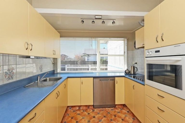 Photo of property in 108 Mclean Street, Saint Leonards, Hastings, 4120