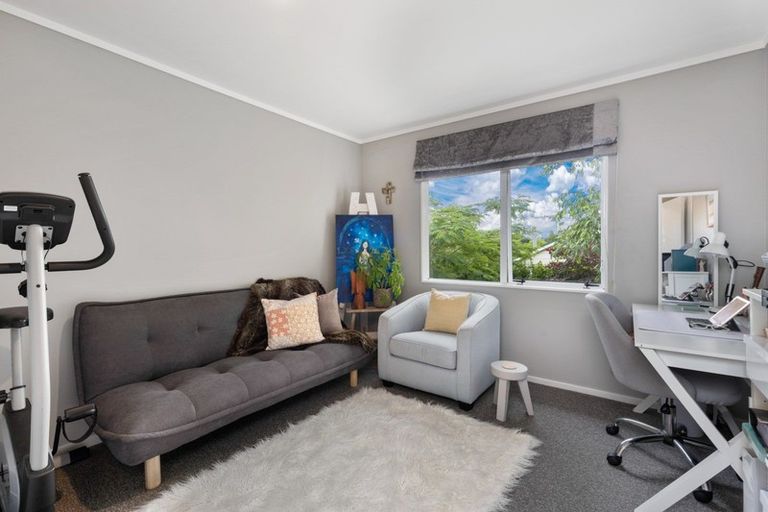 Photo of property in 1 Moreland Avenue, Pukete, Hamilton, 3200