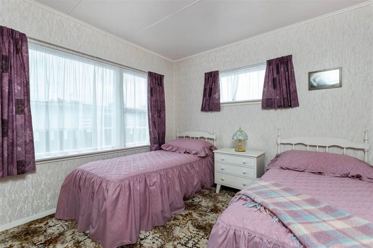 Photo of property in 89 Kent Street, Carterton, 5713