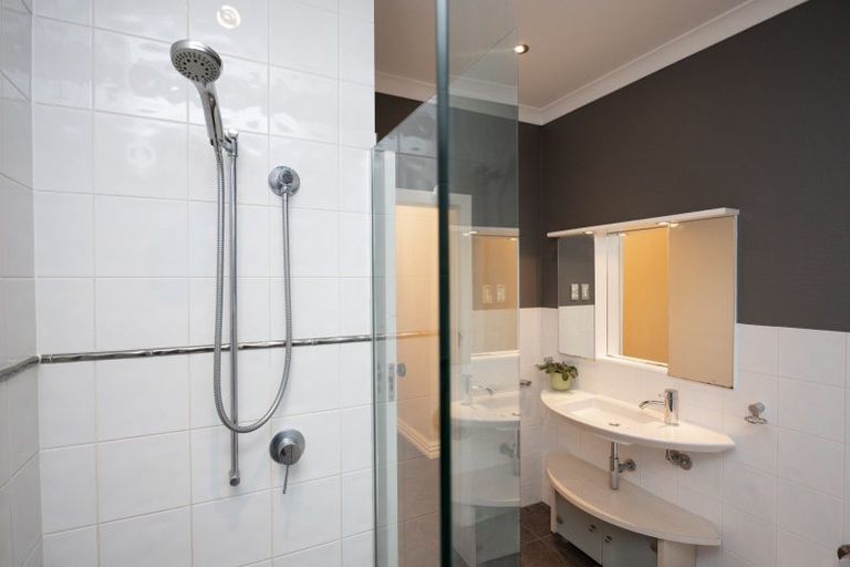 Photo of property in 59 Te Awe Awe Street, Hokowhitu, Palmerston North, 4410