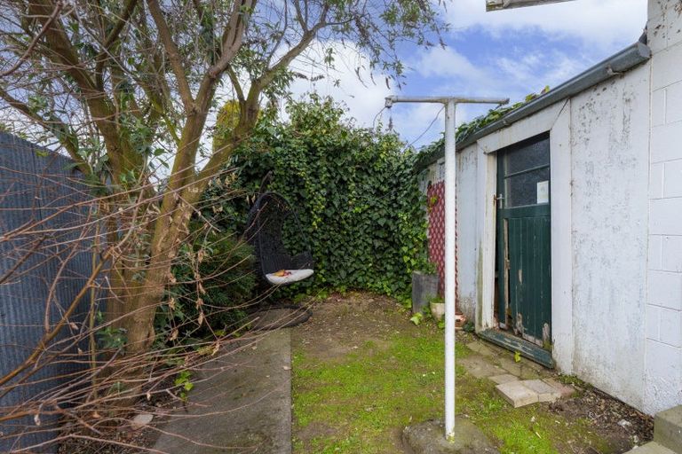 Photo of property in 2/70 Shakespeare Road, Waltham, Christchurch, 8023