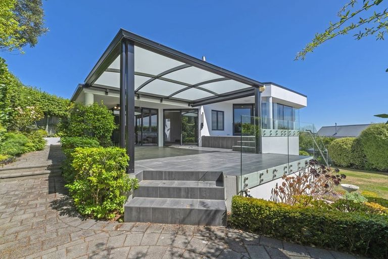 Photo of property in 31 Bengal Drive, Cashmere, Christchurch, 8022