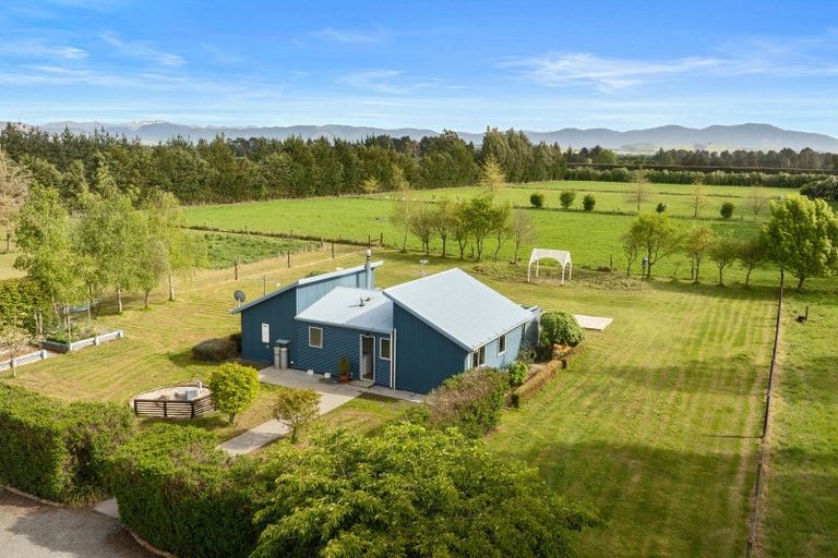 Photo of property in 1196 Woodfields Road, Cust, Rangiora, 7475
