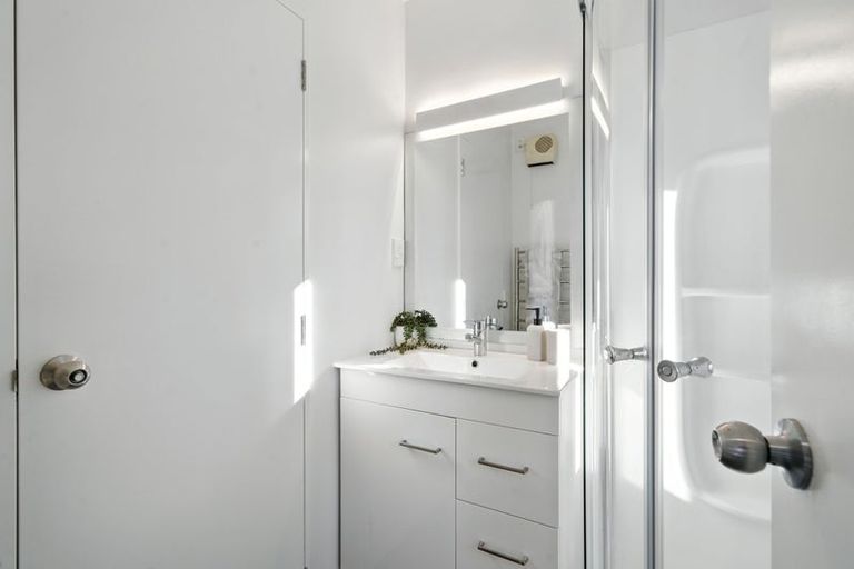 Photo of property in 2/31 Gloucester Street, Christchurch Central, Christchurch, 8013